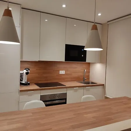 Apartamento Costa Ii Con Parking Exterior Comunitario Y Parking Privado En El Centro